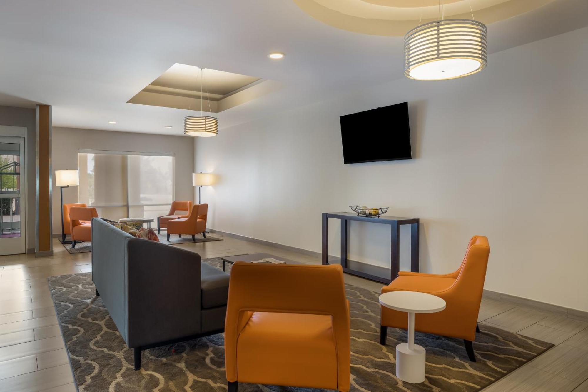 Comfort Suites Денъм Спрингс Екстериор снимка
