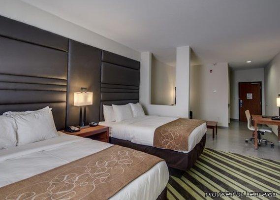 Comfort Suites Денъм Спрингс Екстериор снимка